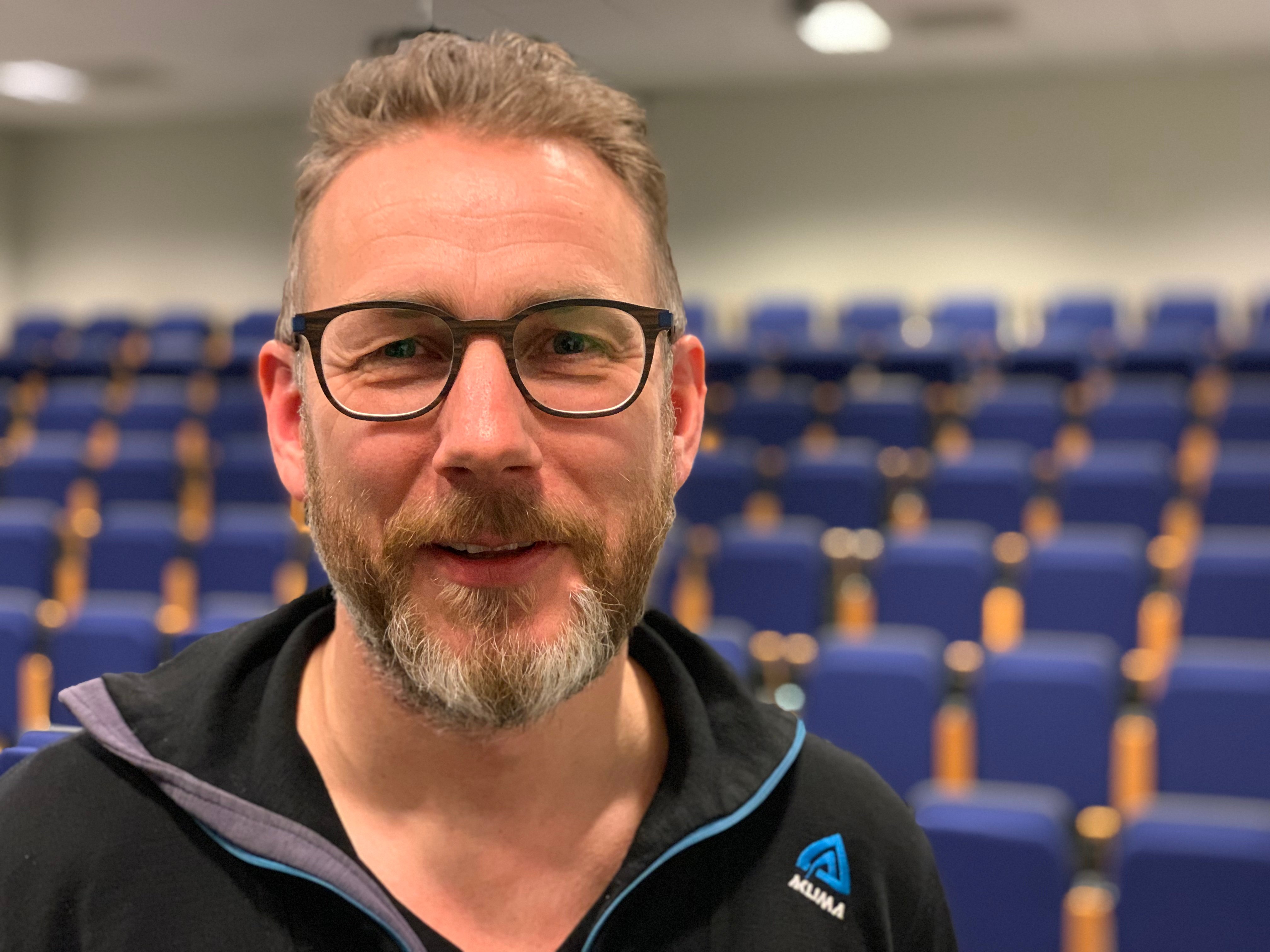 &Oslash;ystein Gj&oslash;nnes